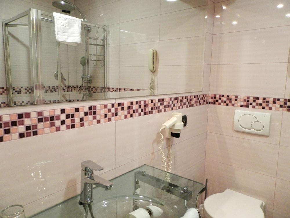 Augustus Hotel Biella Luaran gambar