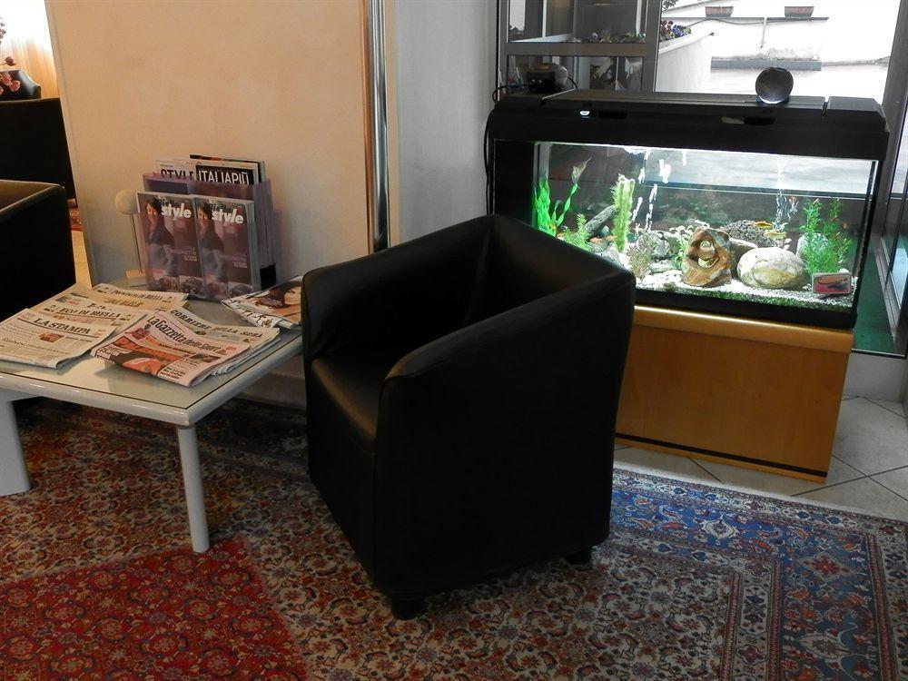 Augustus Hotel Biella Luaran gambar