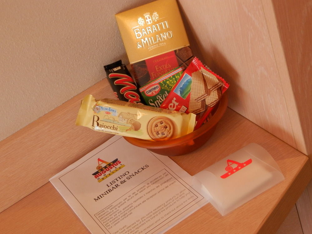 Augustus Hotel Biella Luaran gambar