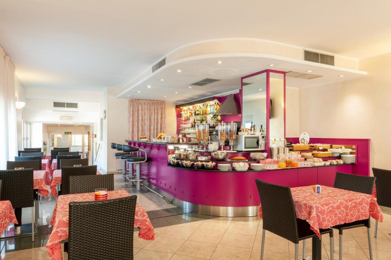 Augustus Hotel Biella Luaran gambar